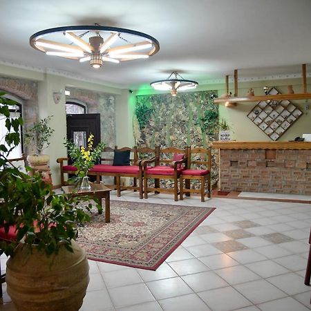 Blue Star 2 Hotel Pyrgi Thermis ภายนอก รูปภาพ