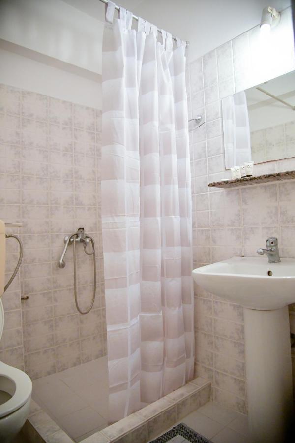 Blue Star 2 Hotel Pyrgi Thermis ภายนอก รูปภาพ