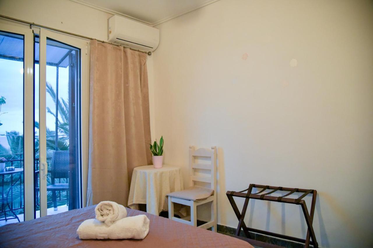 Blue Star 2 Hotel Pyrgi Thermis ภายนอก รูปภาพ