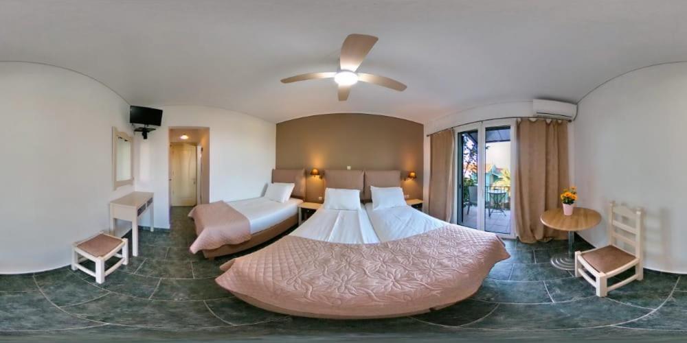 Blue Star 2 Hotel Pyrgi Thermis ภายนอก รูปภาพ